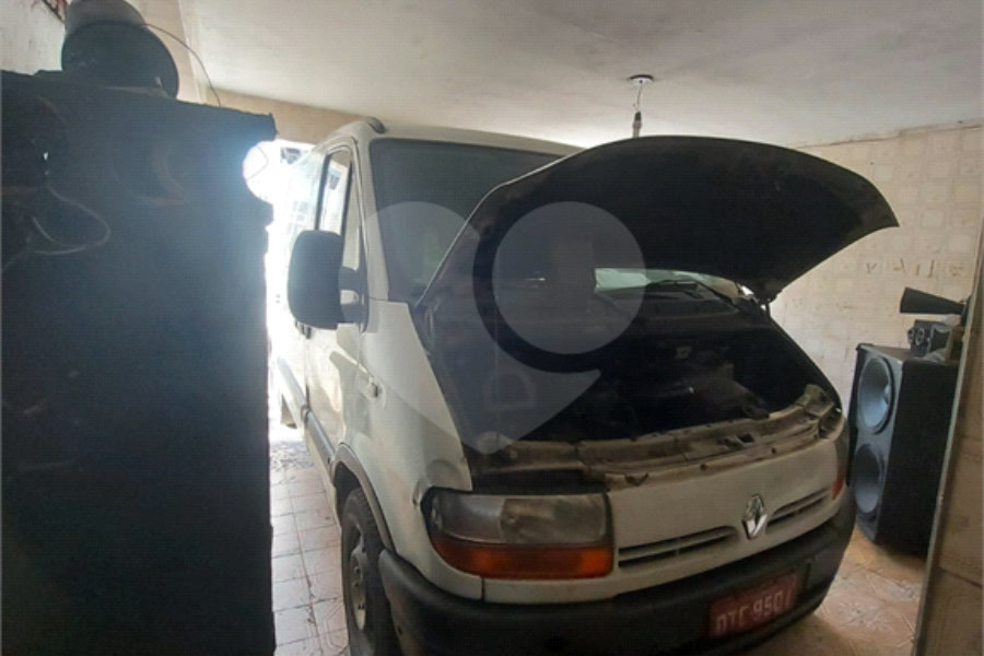 Sobrado à venda com 8 quartos no Brasilândia, São Paulo, SP