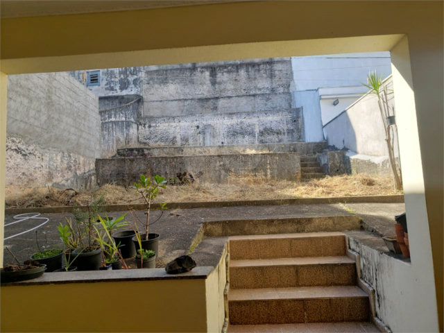 Sobrado à venda com 4 quartos em Santana, São Paulo, SP