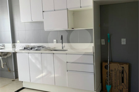 Apartamento à venda com 2 quartos em Bairro das Brotas, Atibaia, SP
