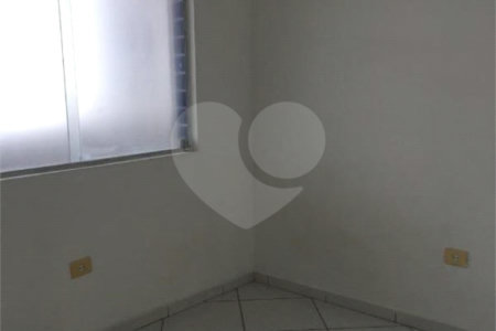Apartamento à venda com 2 quartos, sendo 1 suíte, em Santa Teresinha, São Paulo, SP