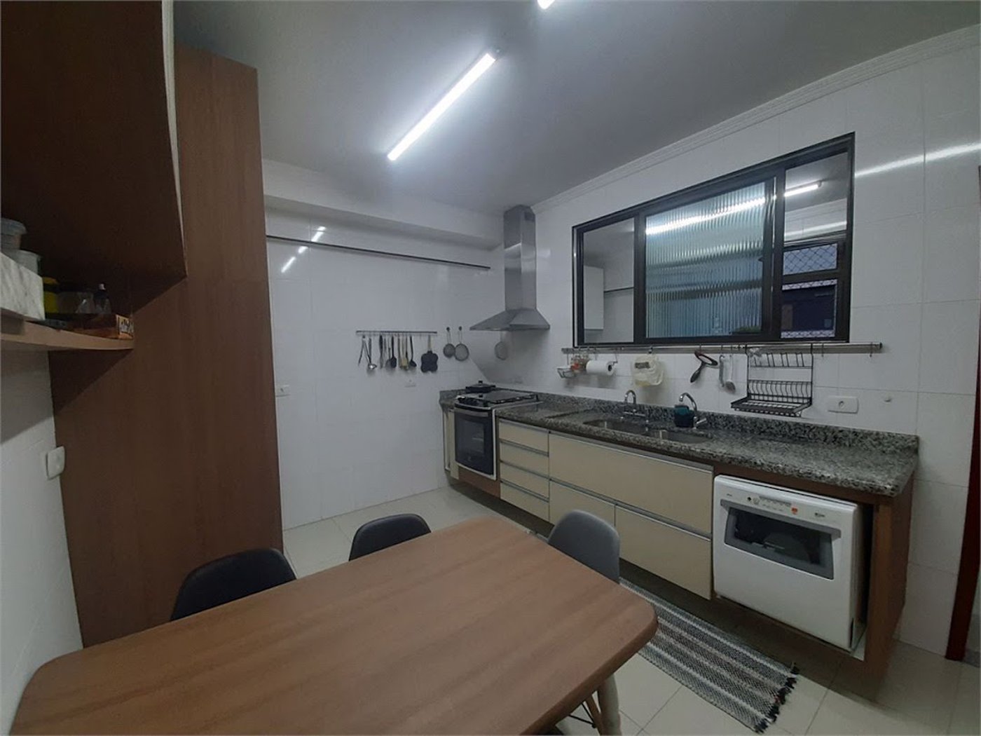 Apartamento Residencial à venda, Embaré, Santos - AP0858.