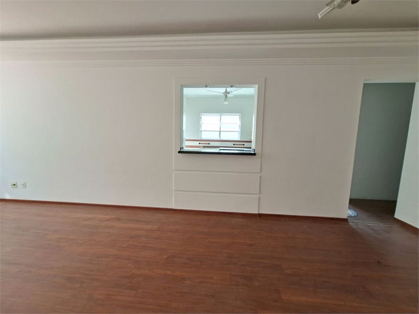 Apartamento Residencial à venda, Gonzaga, Santos - AP1410.