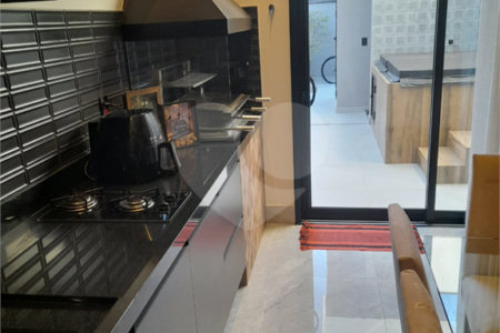 Casa à venda com 3 suítes no condomínio Reserva Real, Paulínia - SP