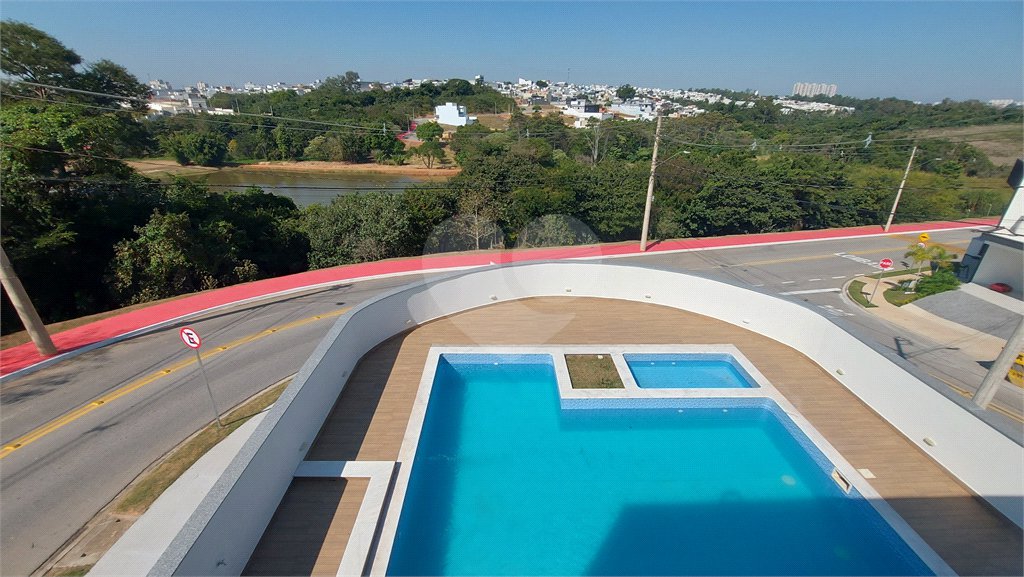 Terreno à venda no condomínio Jardim Residencial Helena Maria, Sorocaba - SP