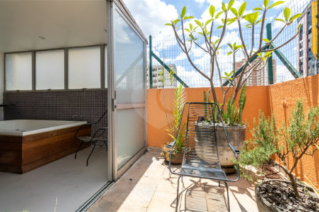 Cobertura à venda ou para alugar com 4 quartos, sendo 2 suítes, em Perdizes, São Paulo, SP