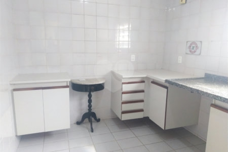 Apartamento à venda com 2 quartos em Vila Romana, São Paulo, SP