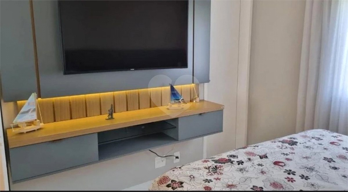 Apartamento à venda com 3 suítes em Vila Suzana, São Paulo, SP