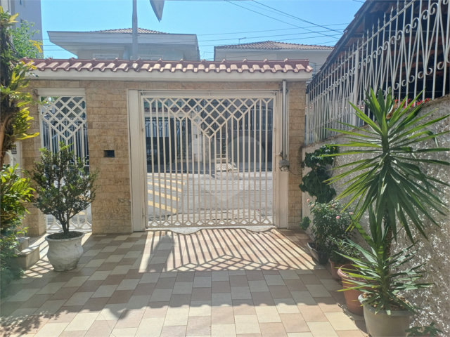 Sobrado à venda com 3 quartos, sendo 1 suíte,  em Vila Guilherme, São Paulo, SP