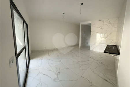 Casa à venda com 3 quartos, sendo 1 suíte,  em Vila São Paulo, Mogi das Cruzes, SP
