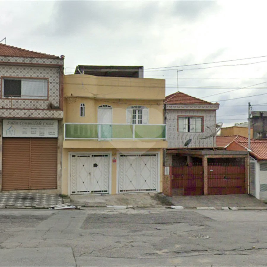 Casa à venda com 4 quartos, sendo 1 suíte, em Jardim Japão, São Paulo, SP