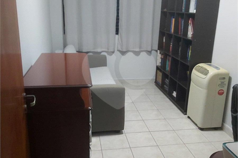 Casa de Vila à venda com 4 quartos, sendo 1 suíte, em Vila Medeiros, São Paulo, SP