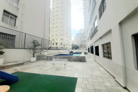 Apartamento à venda com 3 quartos em Moema, São Paulo, SP