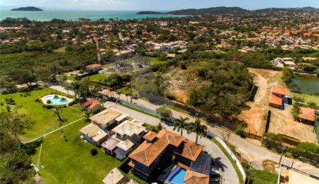 Casa em condomínio à venda com 5 suítes em Geribá, Armação dos Búzios, RJ