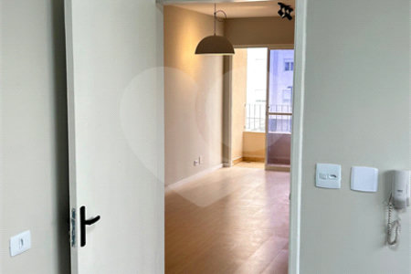Apartamento com 63m², 2 quartos, garagem, à venda na Saúde