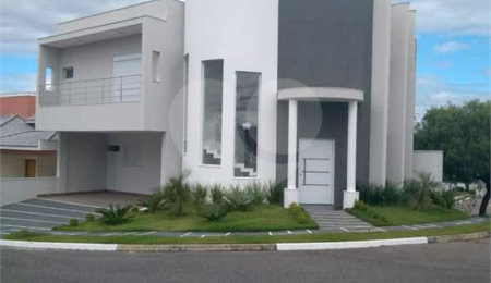 Casa à venda com 3 suítes no condomínio Residencial Parque Esplanada, Votorantim - SP