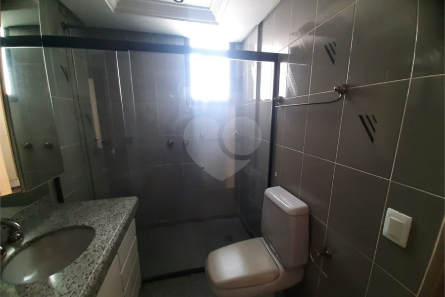 Apartamento à venda com 3 suítes em Tatuapé, São Paulo, SP