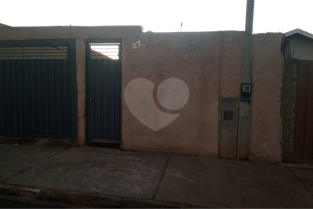 Linda Casa no Bairro Abdelnur