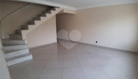 Sobrado à venda com 3 quartos, sendo 1 suíte,  em Lauzane Paulista, São Paulo, SP
