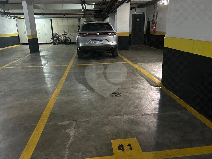 Apartamento à venda com 4 quartos, sendo 2 suítes, em Pinheiros, São Paulo, SP