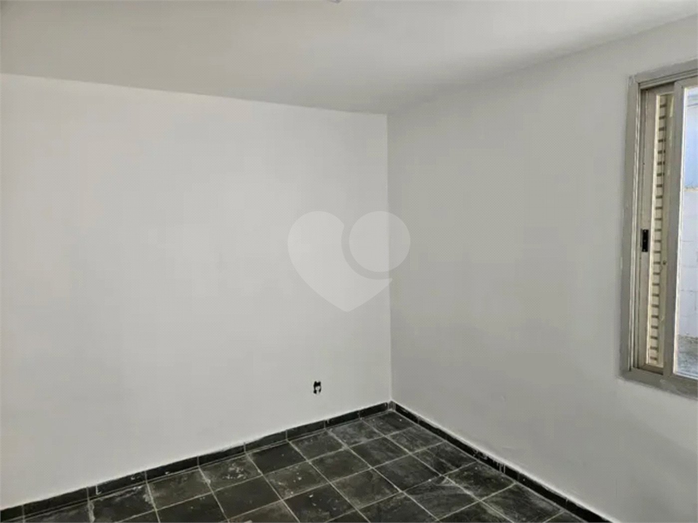 Casa à venda com 4 quartos em Jardim Satélite, São José dos Campos, SP