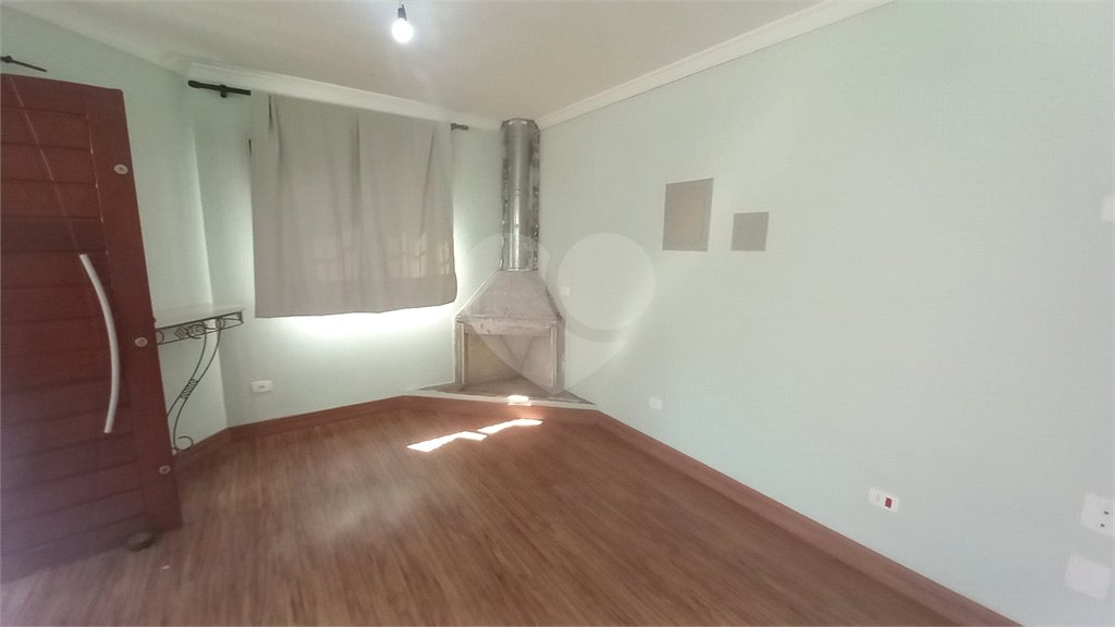 Sobrado à venda com 4 quartos, sendo 2 suítes, em Tremembé, São Paulo, SP