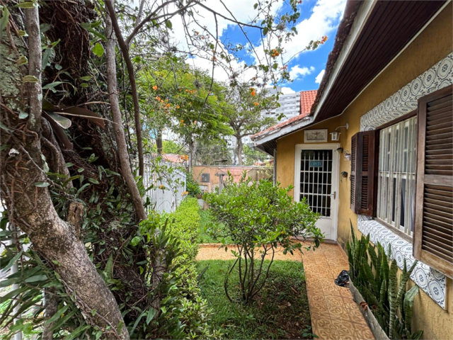 Casa à venda com 3 quartos no condomínio Santa Terezinha, São Paulo - SP