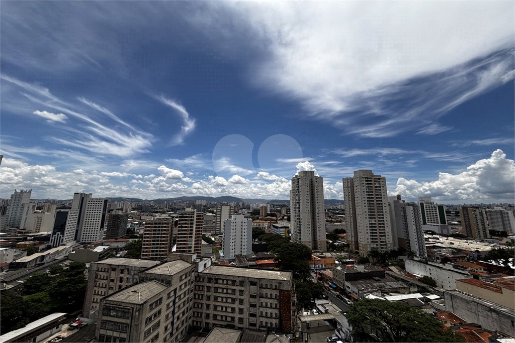 Apartamento à venda com 3 suítes em Vila Romana, São Paulo, SP