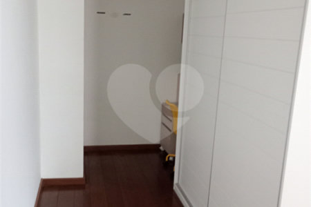 Apartamento à venda com 3 quartos, sendo 2 suítes, em Perdizes, São Paulo, SP