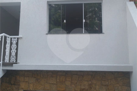 Sobrado à venda com 3 quartos, sendo 1 suíte, em Vila Gustavo, São Paulo, SP