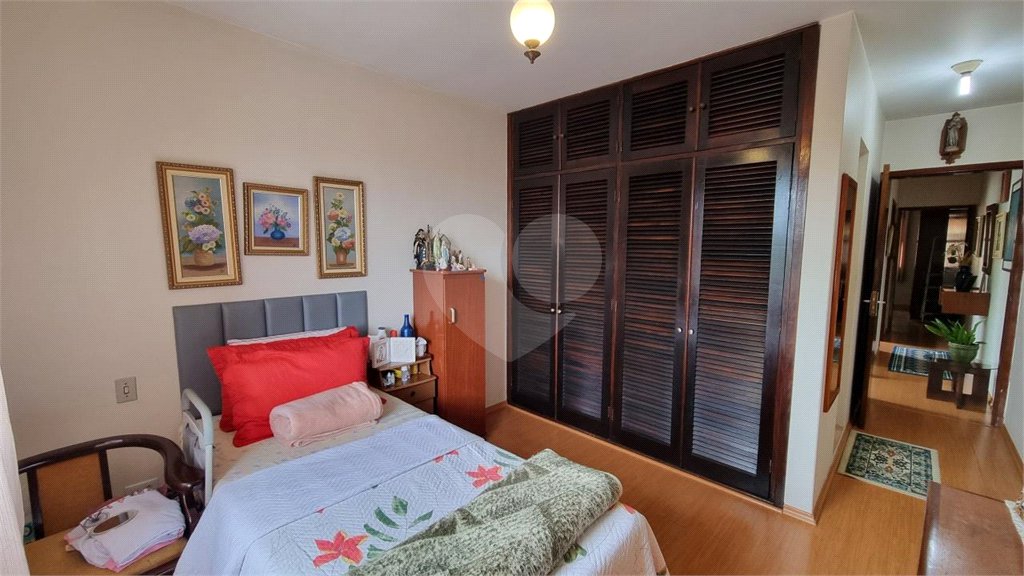 Casa à venda com 3 quartos em Cidade dos Bandeirantes, São Paulo, SP