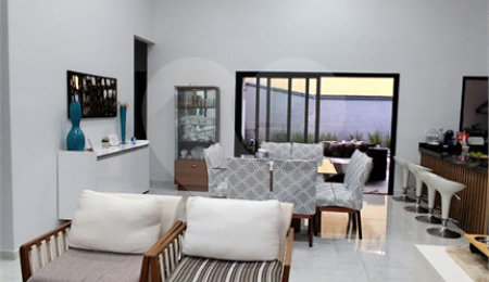 Casa à venda com 3 suítes em Alpes D'ouro, Bom Jesus dos Perdões, SP