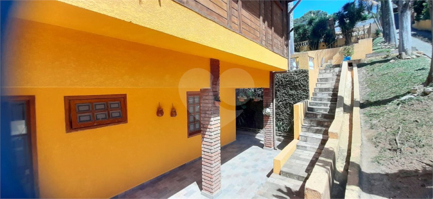 Chácara à venda com 5 quartos, sendo 2 suítes, em Terra Preta (terra Preta), Mairiporã, SP