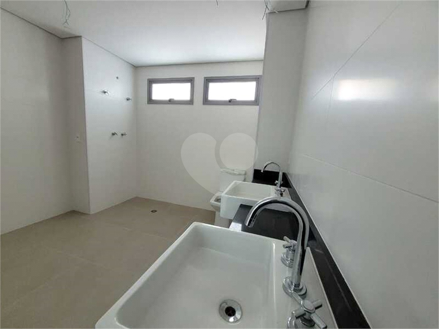 Apartamento à venda com 3 suítes em Água Branca, São Paulo, SP