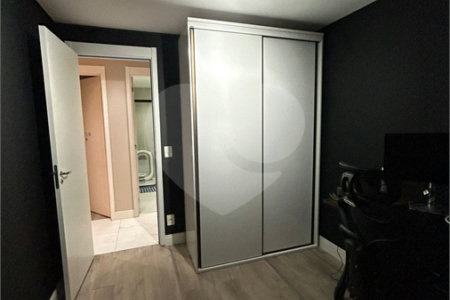 Apartamento à venda com 3 quartos, sendo 1 suíte, em Jardim Vazani, São Paulo, SP
