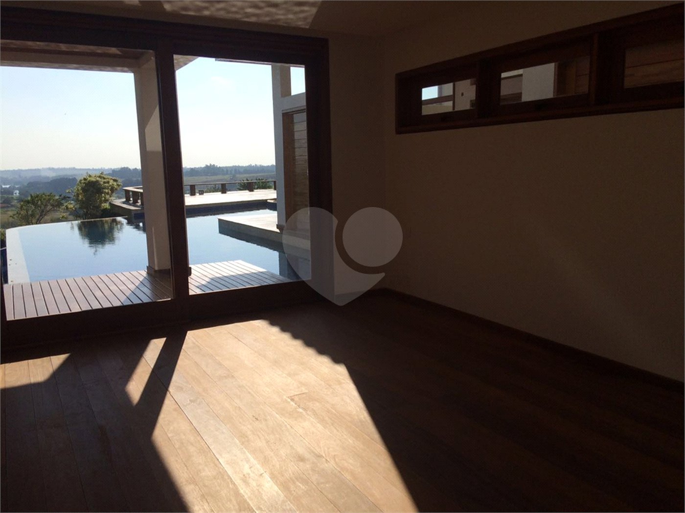 Casa à venda com 5 suítes no condomínio Fazenda da Grama, Itupeva - SP