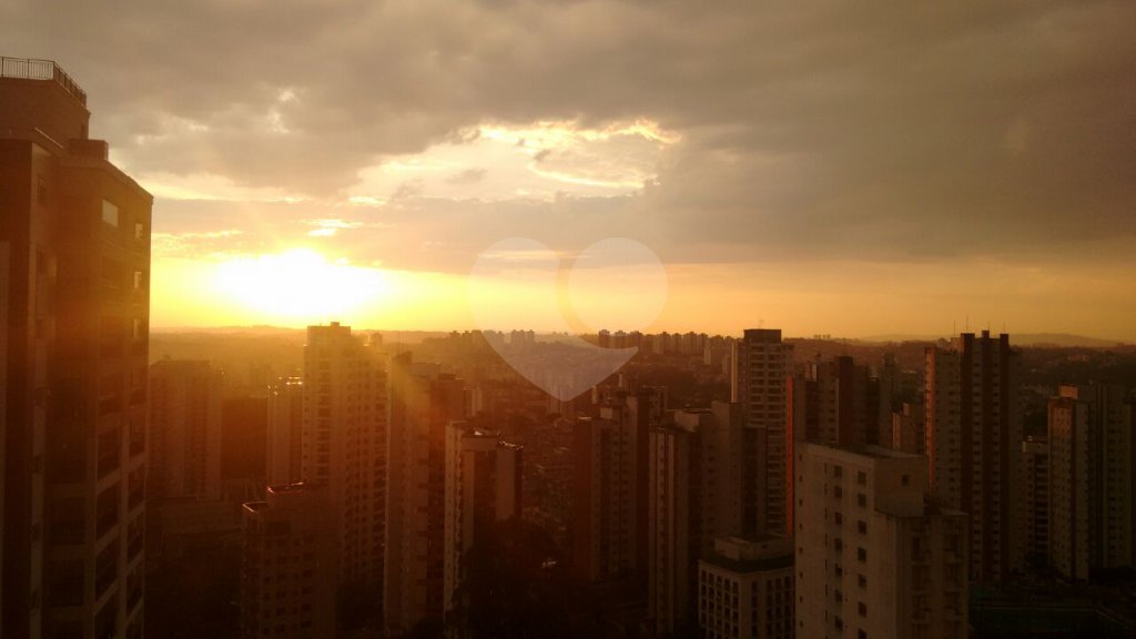 Cobertura à venda com 4 suítes em Vila Suzana, São Paulo, SP