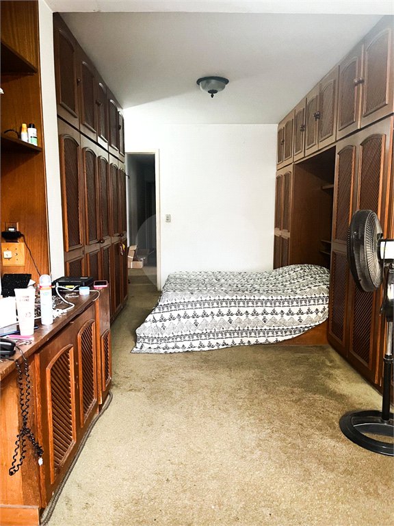 Casa à venda com 3 quartos, sendo 1 suíte, em Vila Marari, São Paulo, SP