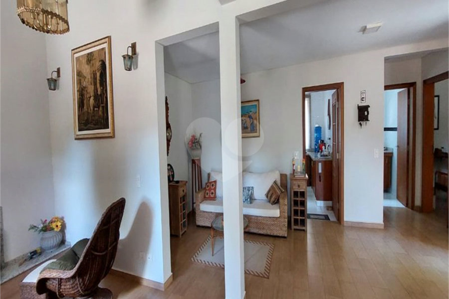 Casa à venda com 4 suítes no condomínio Sausalito, Mairiporã - SP