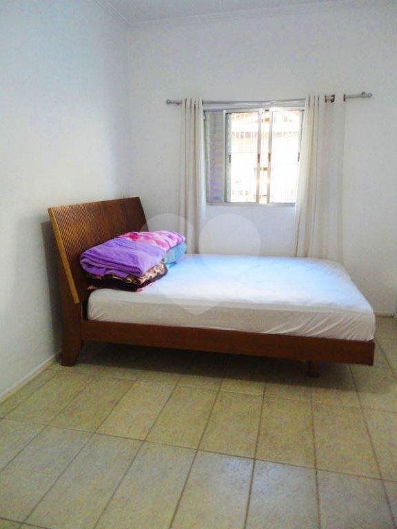 Casa Térrea à venda com 3 quartos, sendo 1 suíte, em Vila Galvão, Guarulhos, SP