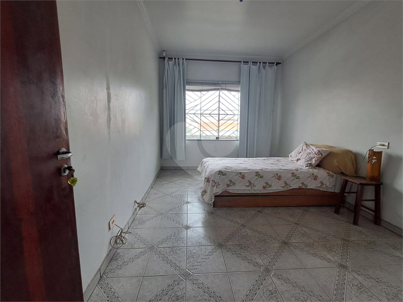 Sobrado à venda com 3 quartos, sendo 1 suíte, em Vila Romana, São Paulo, SP