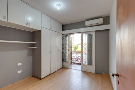 Sobrado à venda com 4 quartos, sendo 2 suítes, em Brooklin, São Paulo, SP
