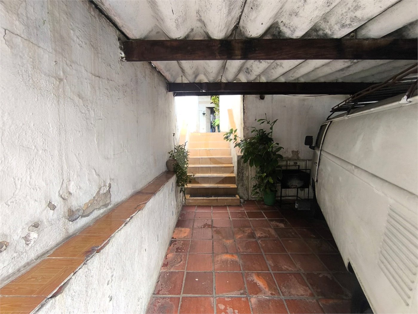 Casa à venda ou para alugar com 5 quartos, sendo 1 suíte,  em Parque Independência, São Paulo, SP