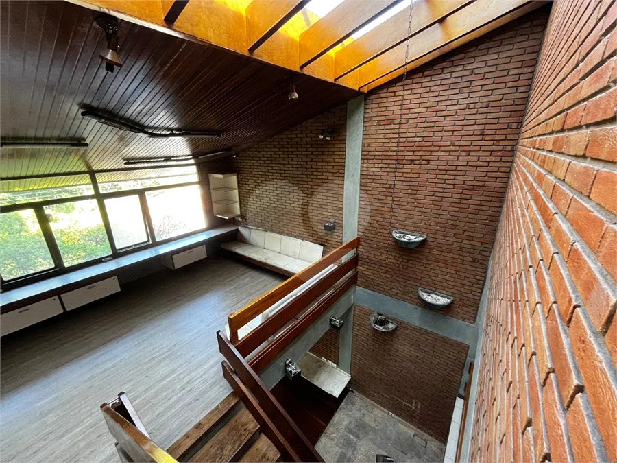 Sobrado à venda com 3 quartos, sendo 1 suíte, em Rolinópolis, São Paulo, SP
