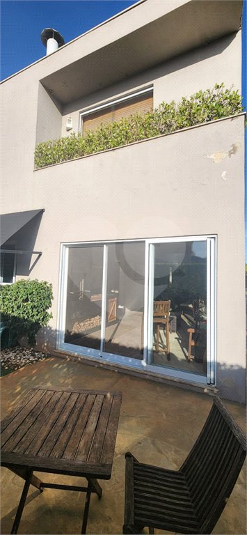Casa à venda com 5 quartos, sendo 3 suítes, no condomínio Residencial Saint German, Araçoiaba da Serra - SP