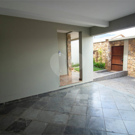 Casa à venda com 3 quartos, sendo 1 suíte, em Jardim Flórida, São Roque, SP
