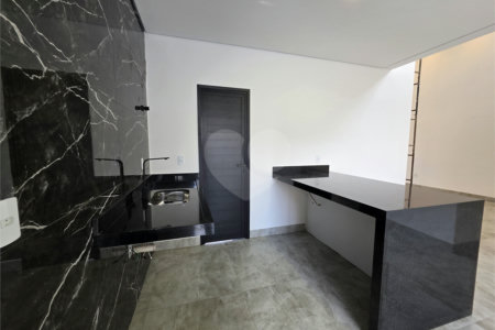 Casa à venda com 3 quartos, sendo 1 suíte, no condomínio Reserva Ipanema I, Sorocaba - SP