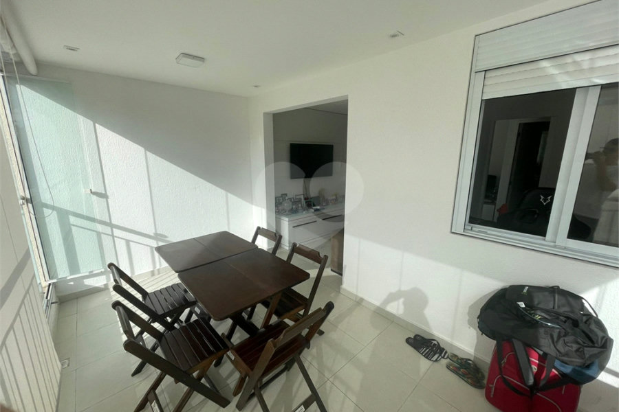 Apartamento à venda com 2 quartos, sendo 1 suíte, em Lapa, São Paulo, SP