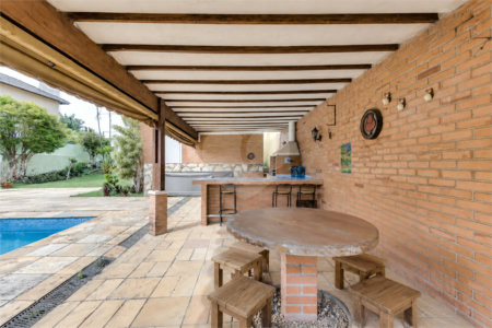 Casa Térrea à venda com 3 quartos, sendo 1 suíte, em Interlagos, São Paulo, SP