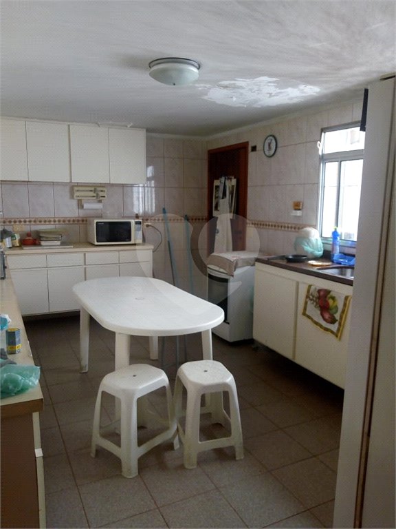 Casa Térrea à venda com 3 quartos, sendo 1 suíte,  em Jardim Prudência, São Paulo, SP