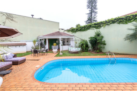 Casa à venda com 4 quartos, sendo 2 suítes, em Brooklin Paulista, São Paulo, SP